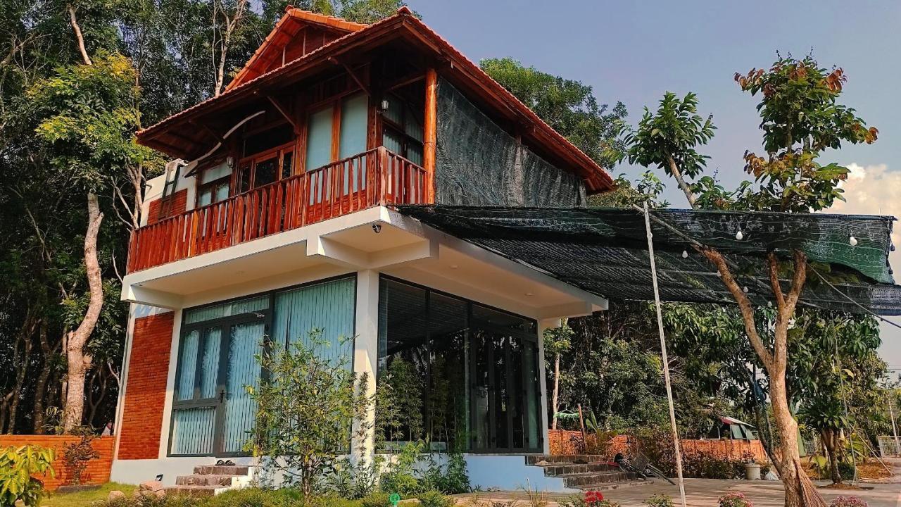 Homestay Dat Viet Каттьєн Екстер'єр фото